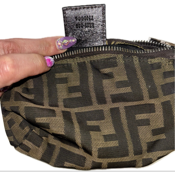 Fendi Zucca Pouch- Small Bag - Picture 4 of 11